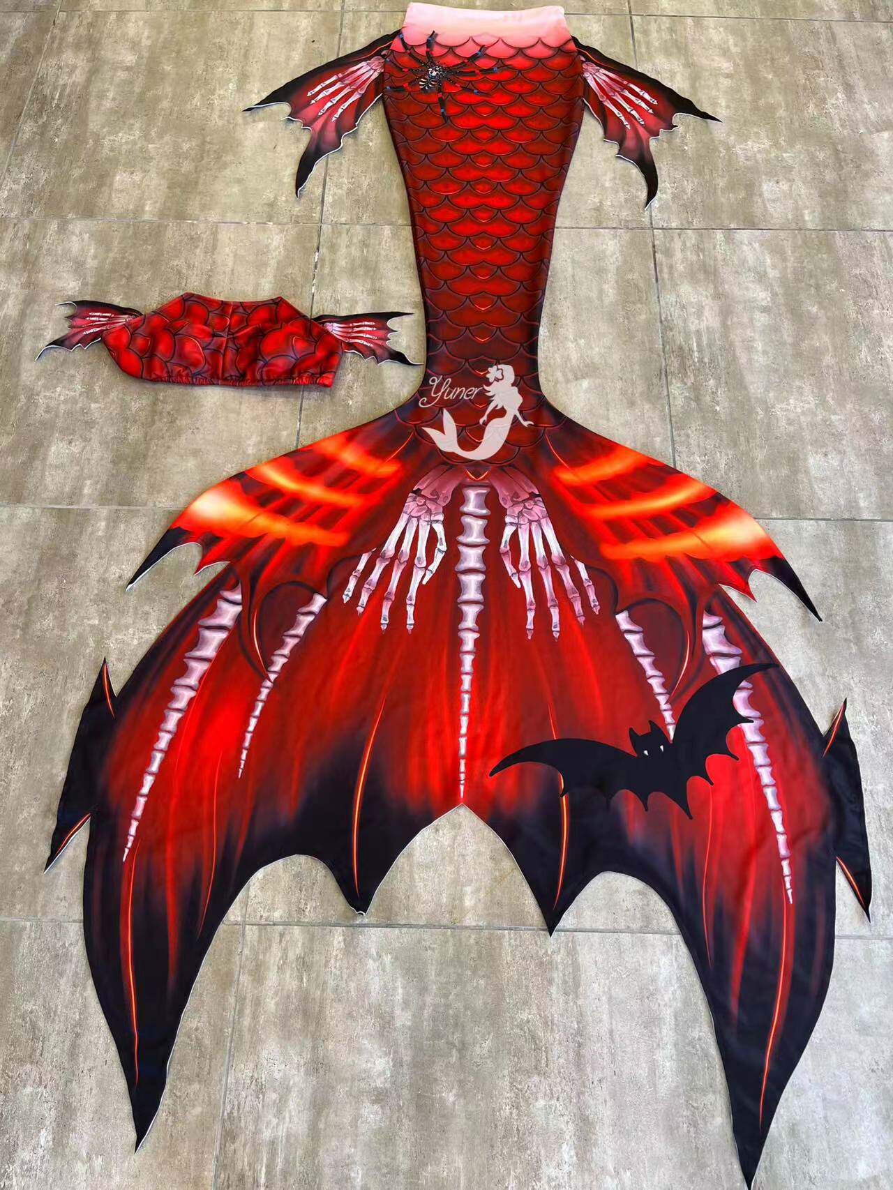Aquarium & Marine Museum Universiti Malaysia Sabah Kota Kinabalu Sabah Photos - Pakaian Renang Ekor Ikan Duyung Pria